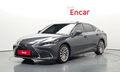 ES300h 7th Generation