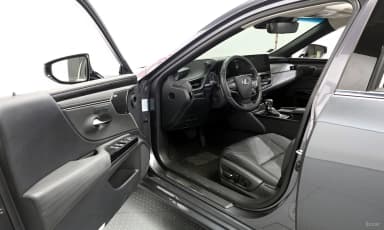 ES300h 7th Generation