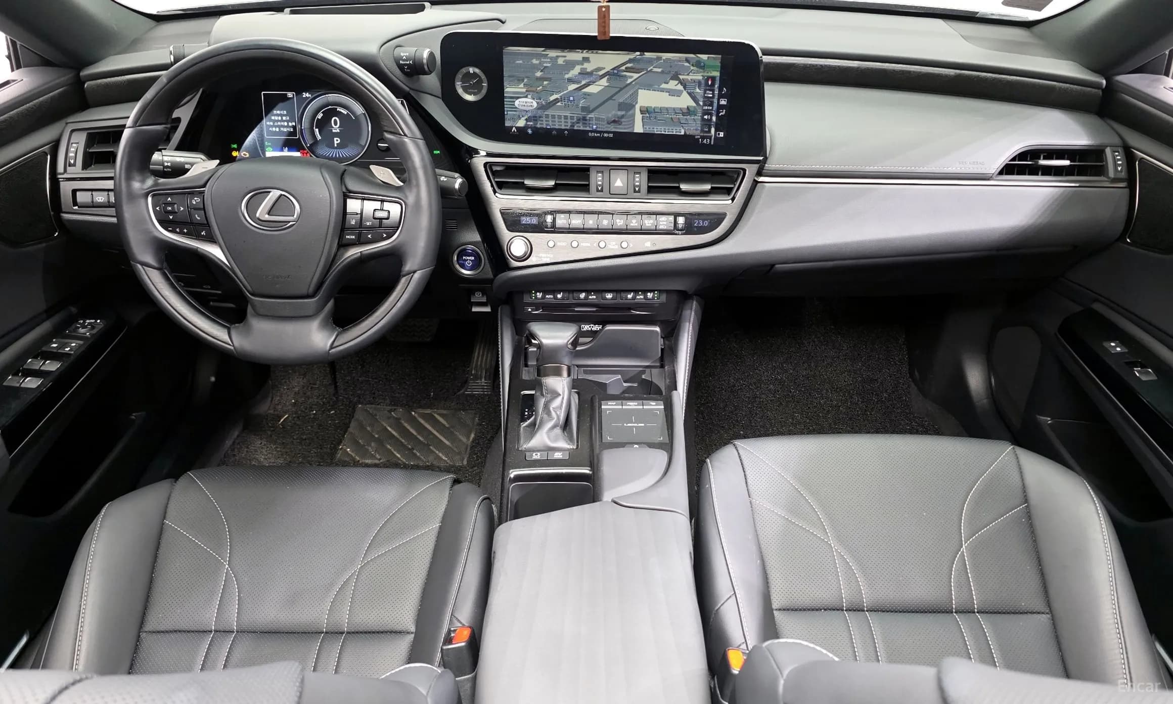 ES300h 7th Generation