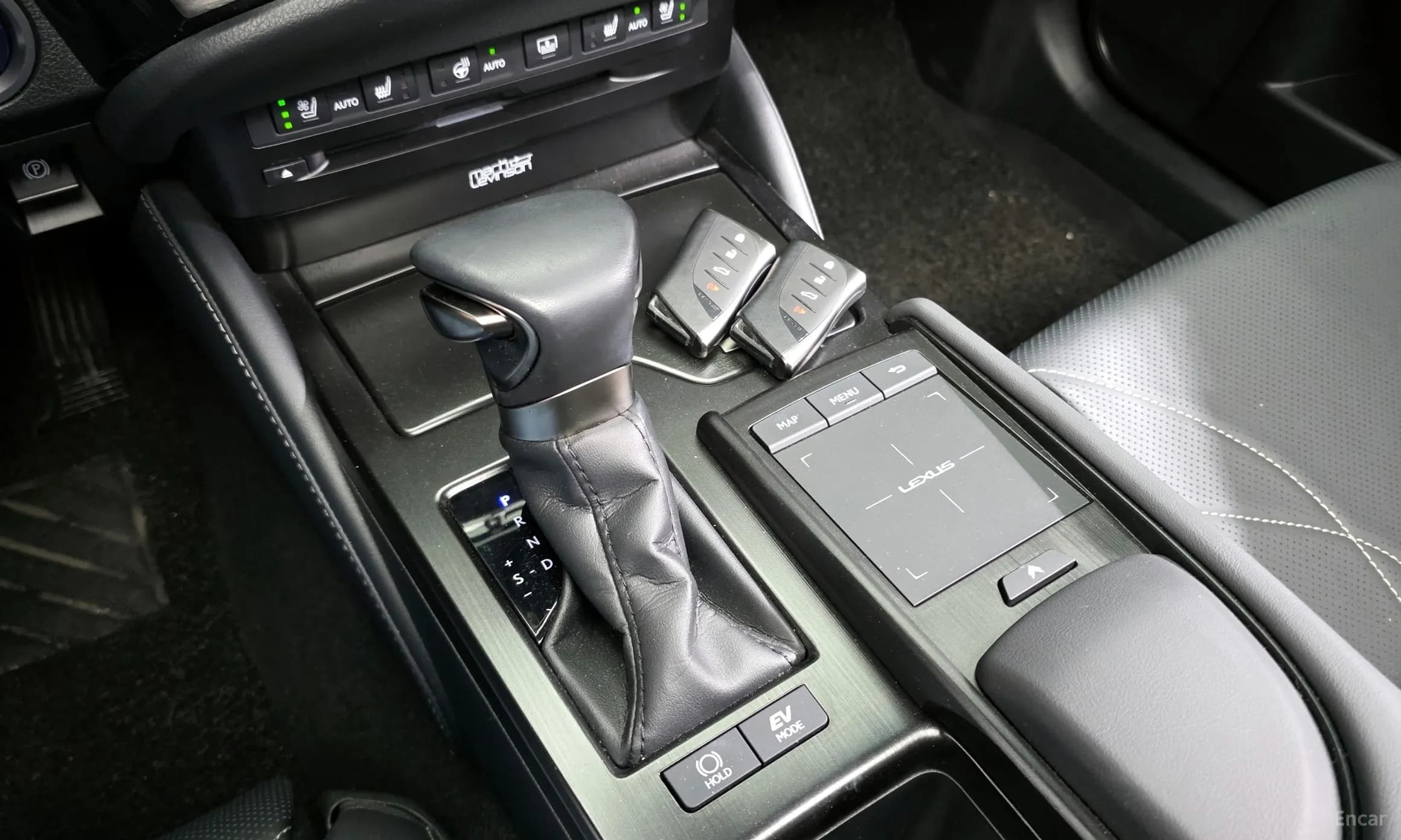 ES300h 7th Generation