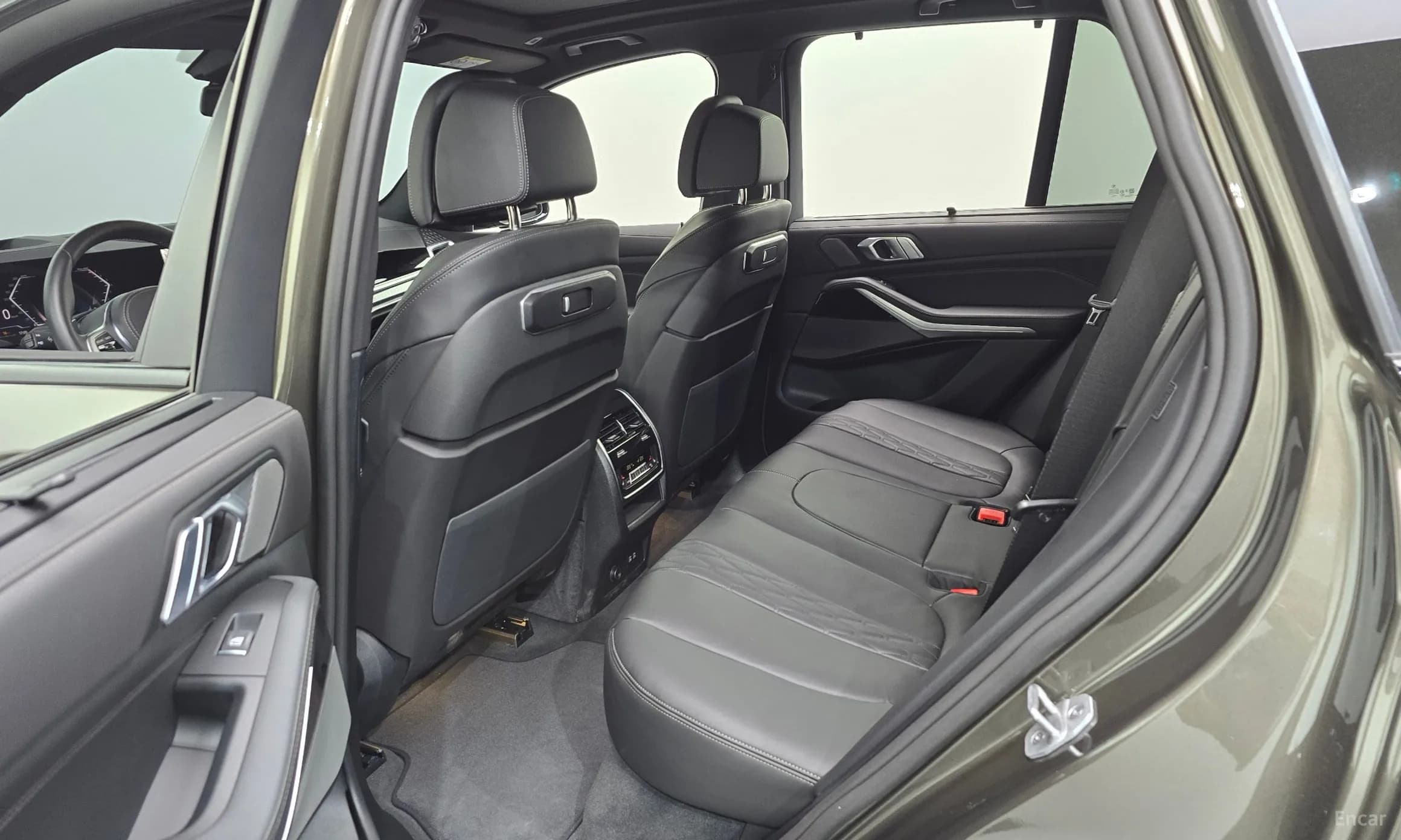 X5 (G05)