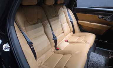 S90