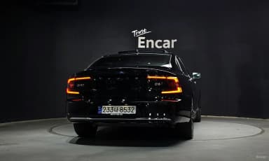 S90