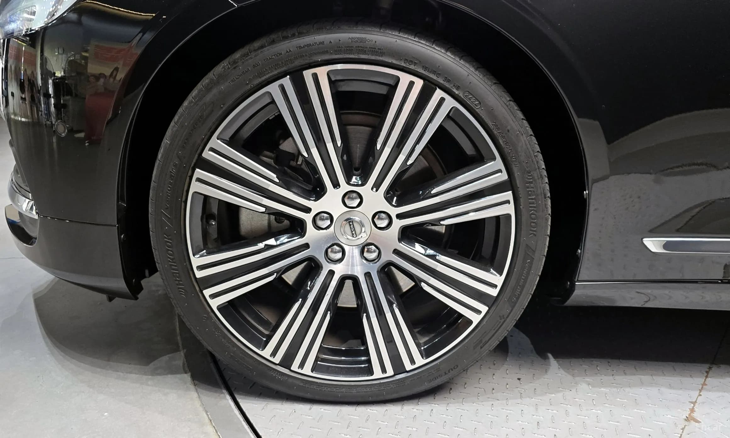 S90