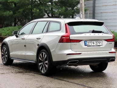 V60 Cross-Country 2nd Generation