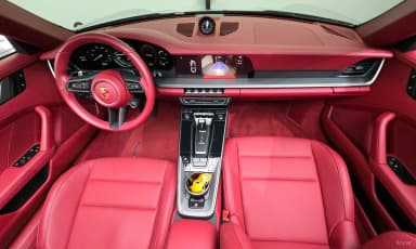 911 (992)