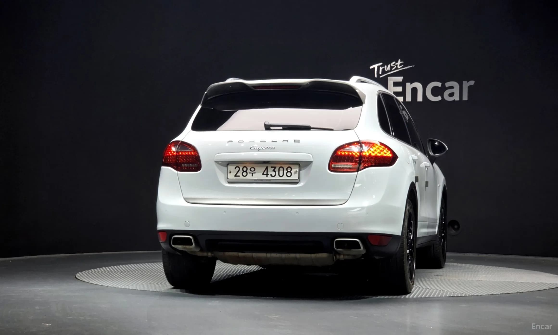 New Cayenne