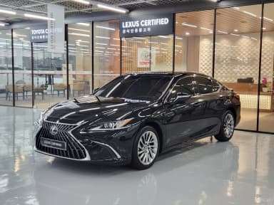 ES300h 7th Generation