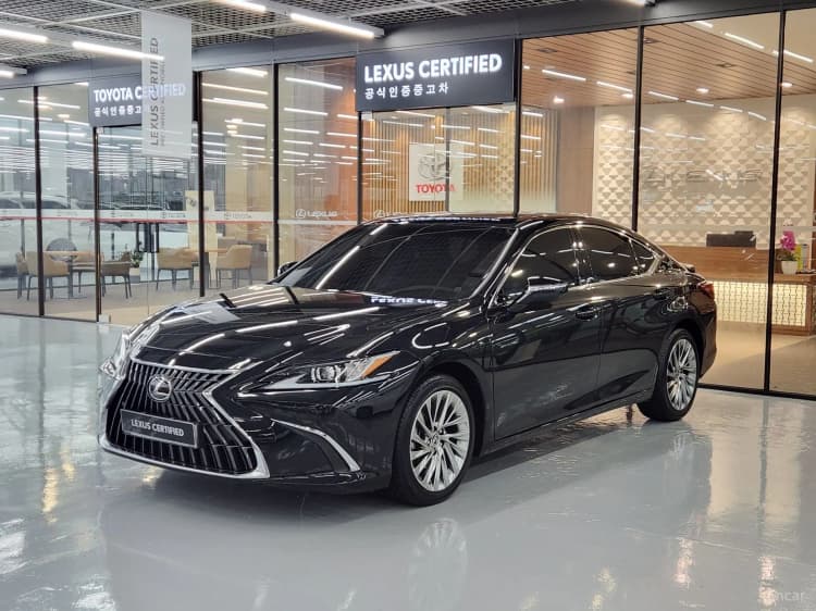 ES300h 7th Generation