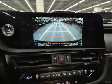 ES300h 7th Generation