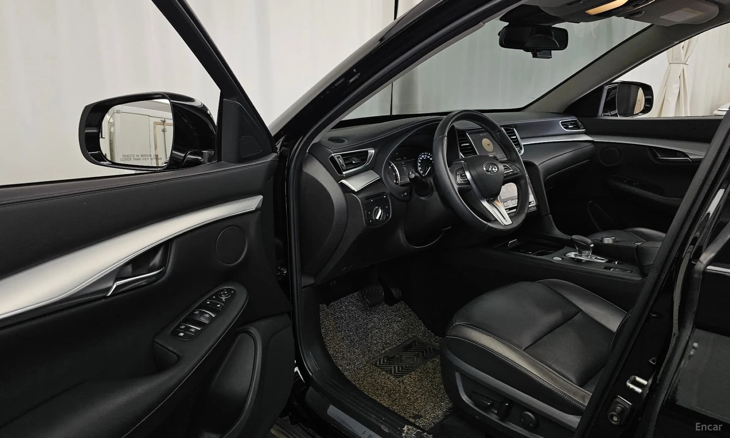 QX50 (P71A)