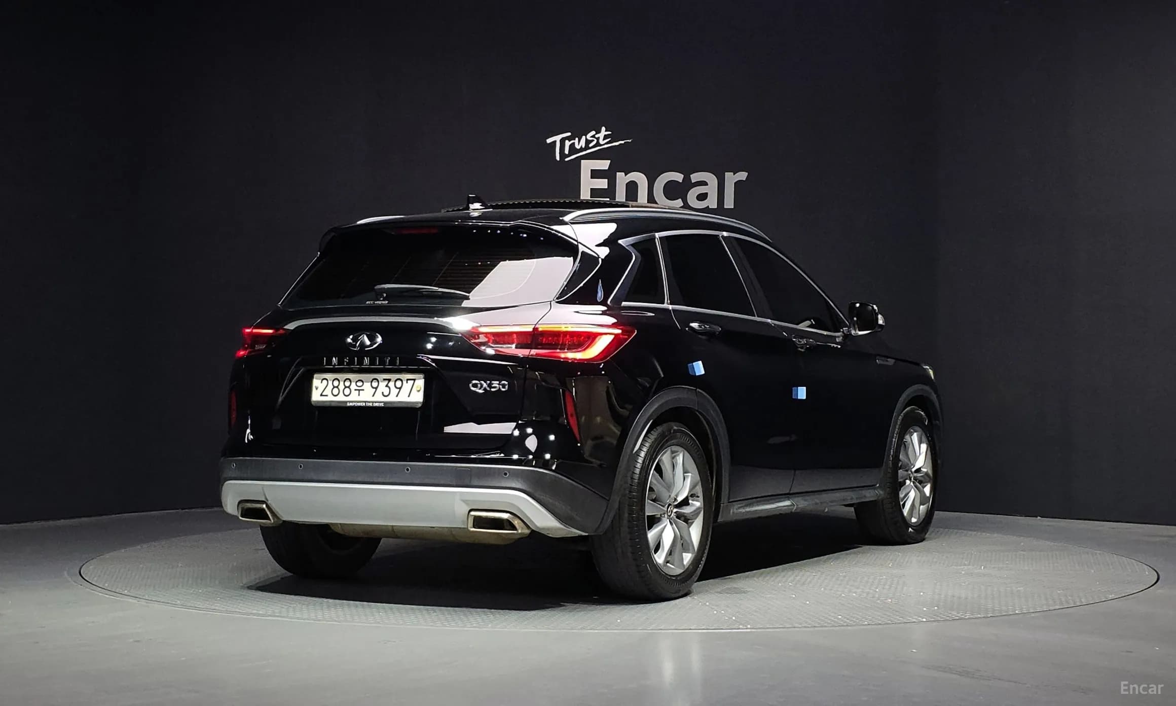 QX50 (P71A)
