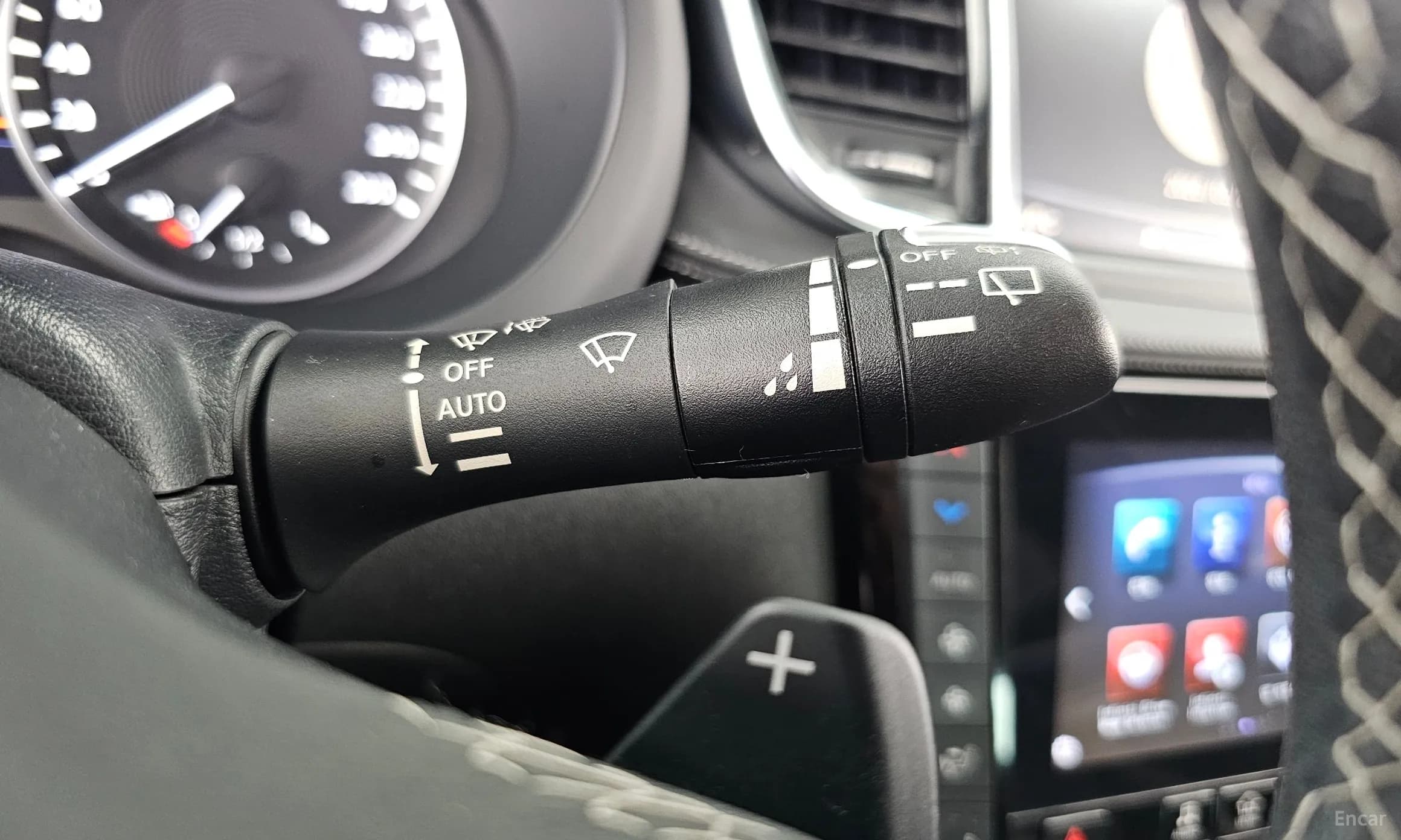 QX50 (P71A)