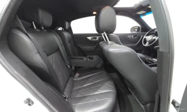 QX70