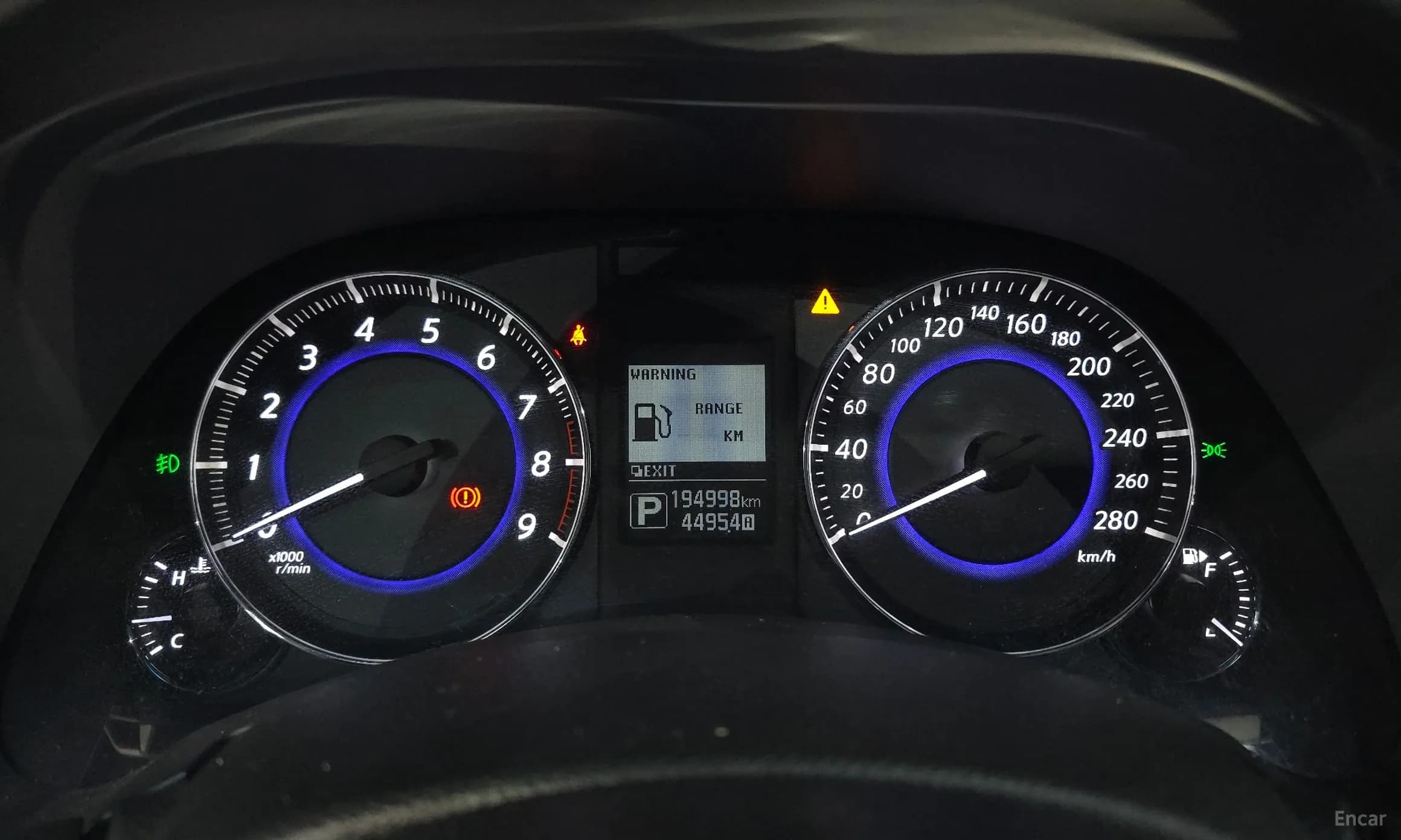 QX70