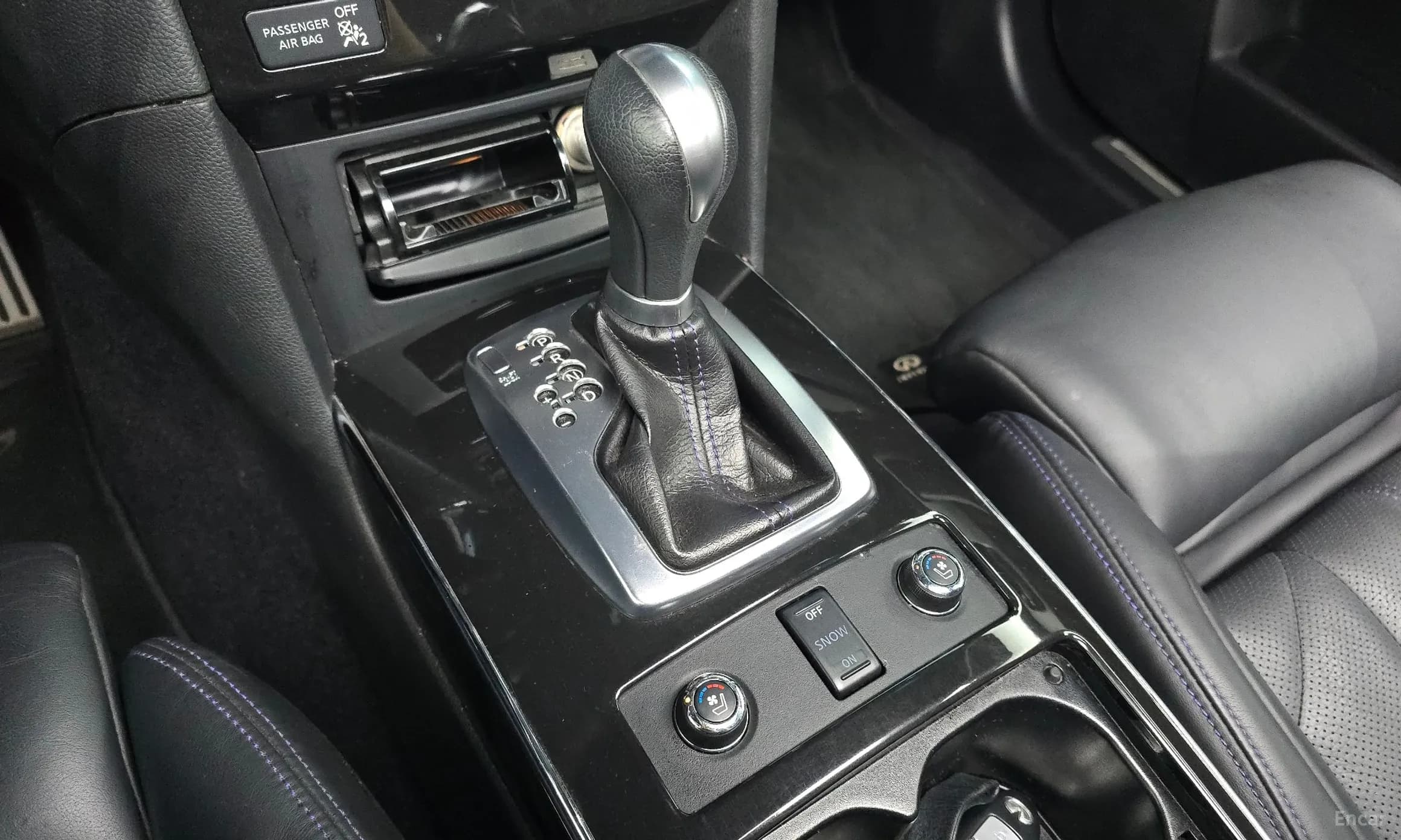 QX70