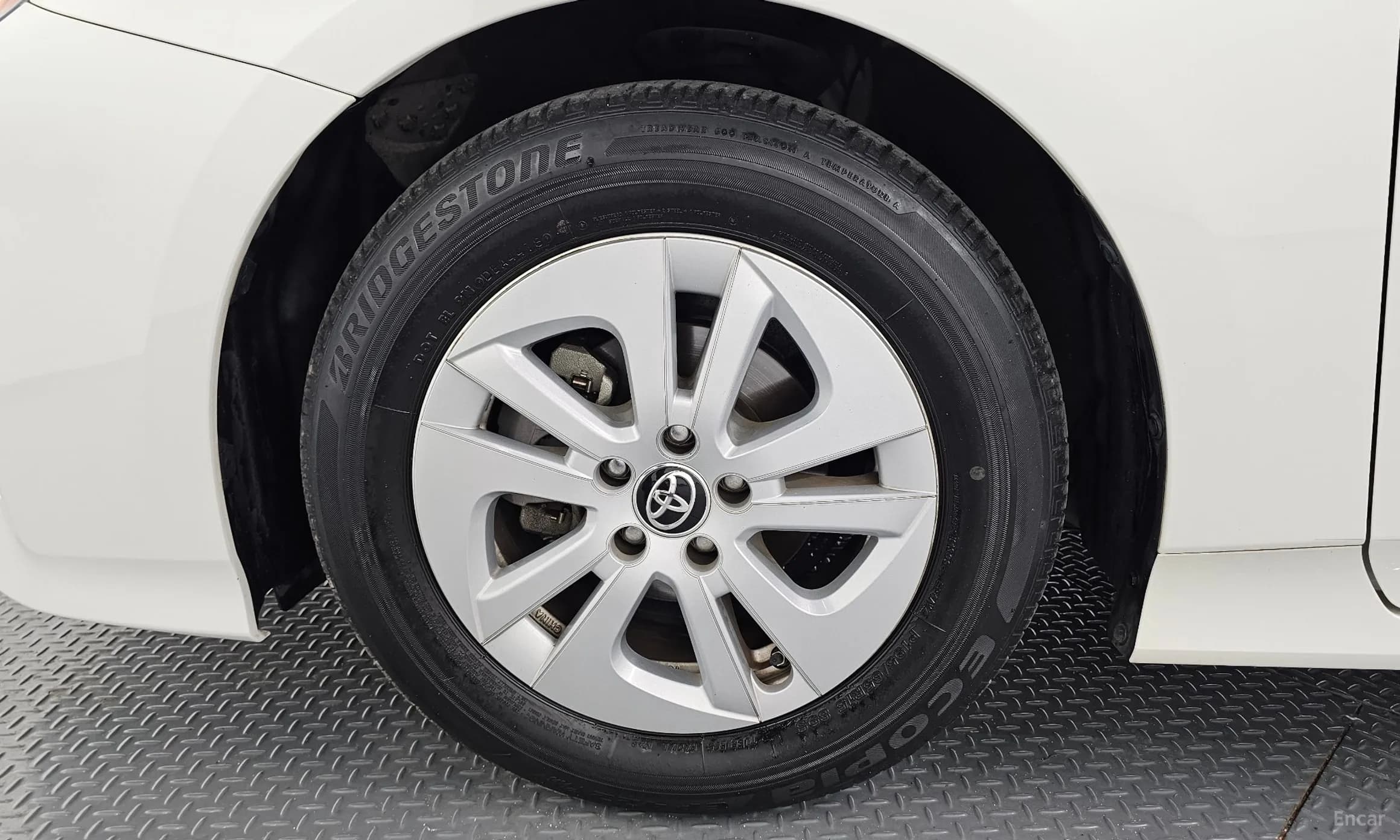 Prius 4th Generation