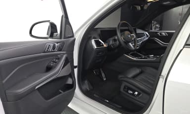 X5 (G05)