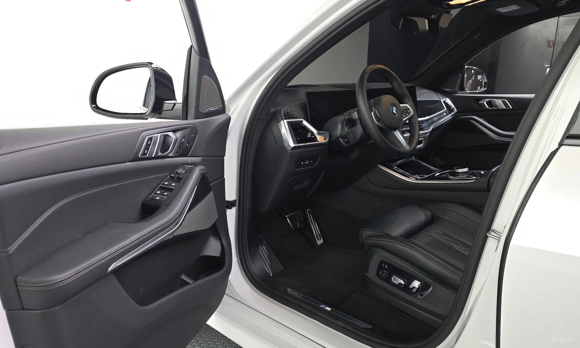 X5 (G05)
