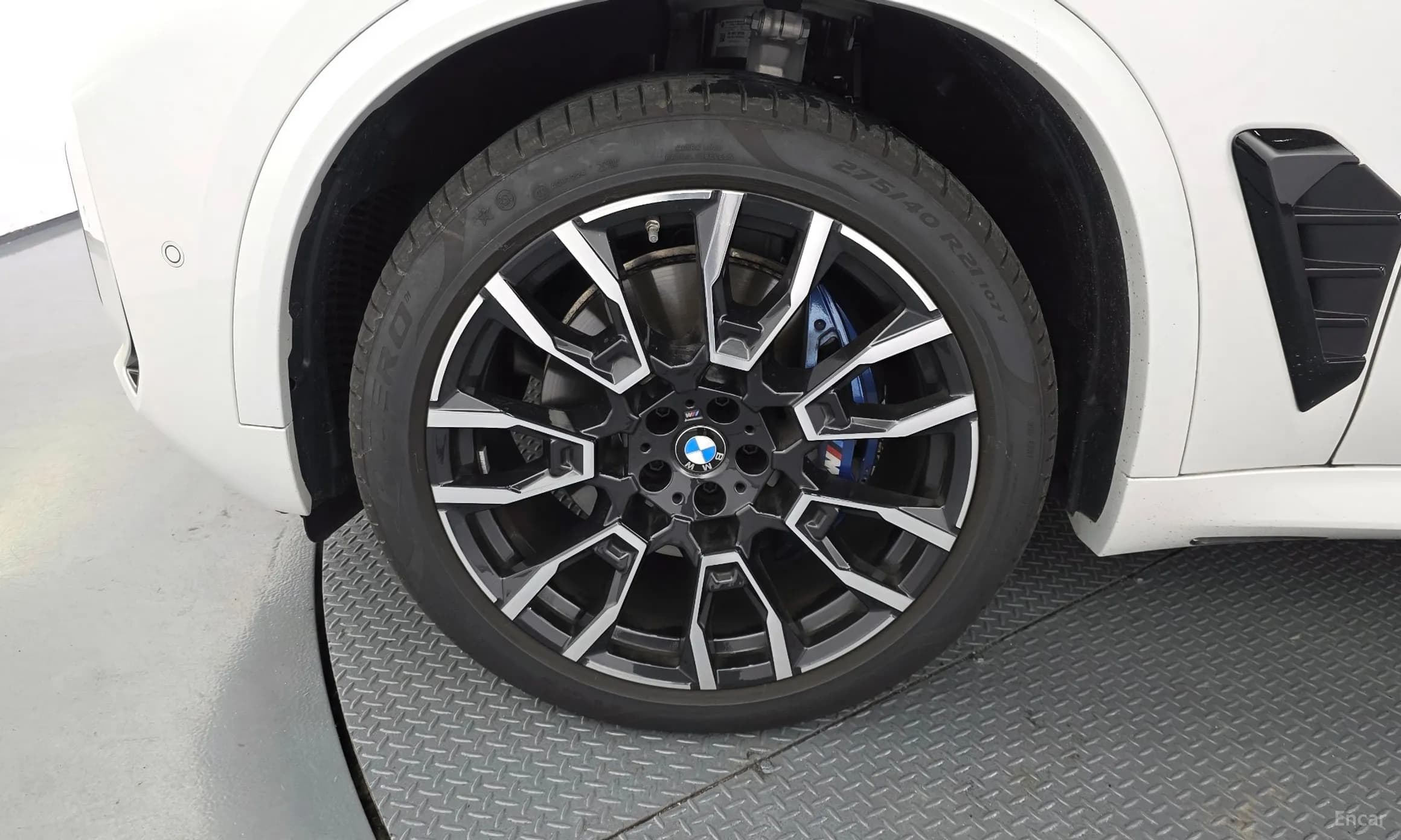 X5 (G05)