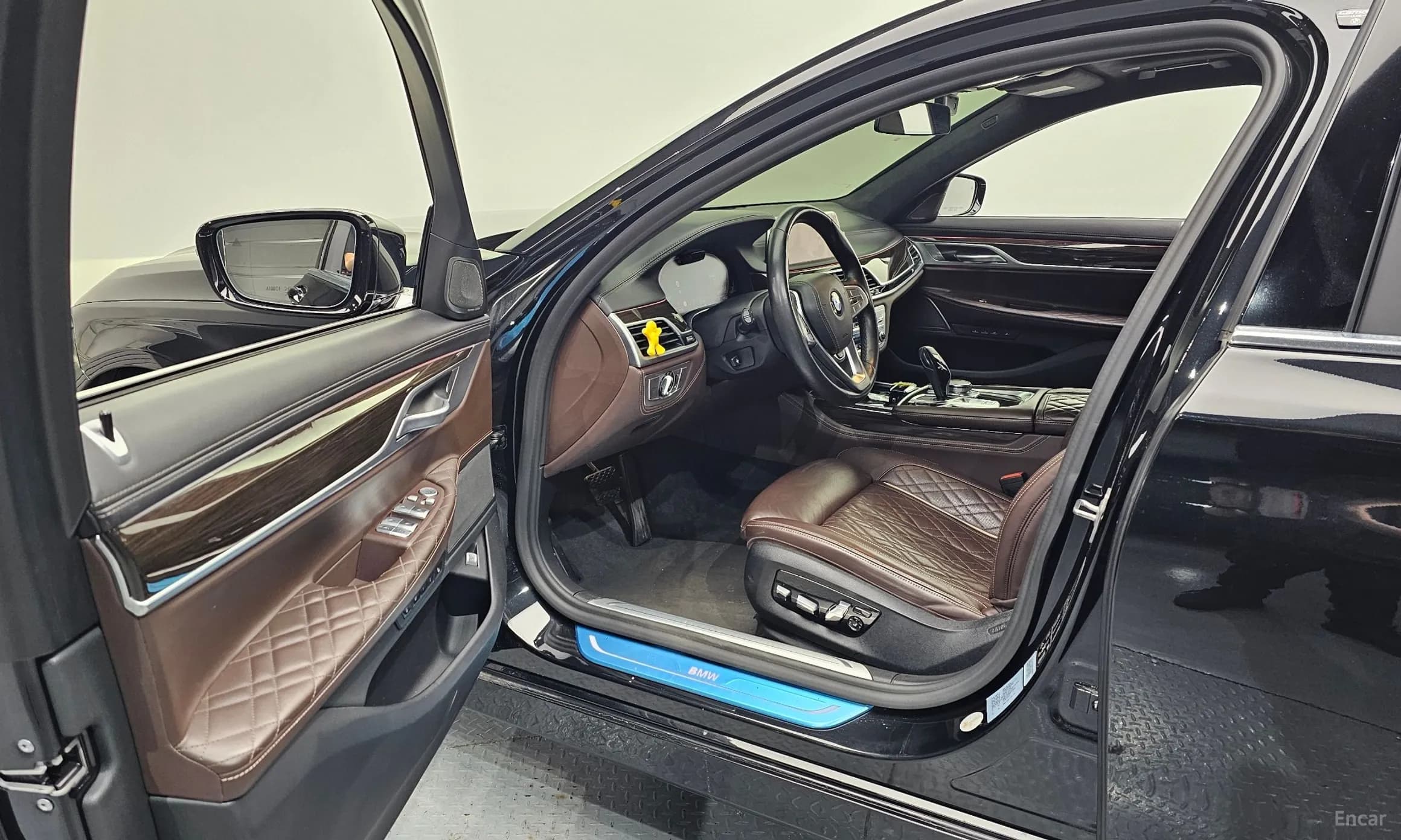 7 Series (G11)