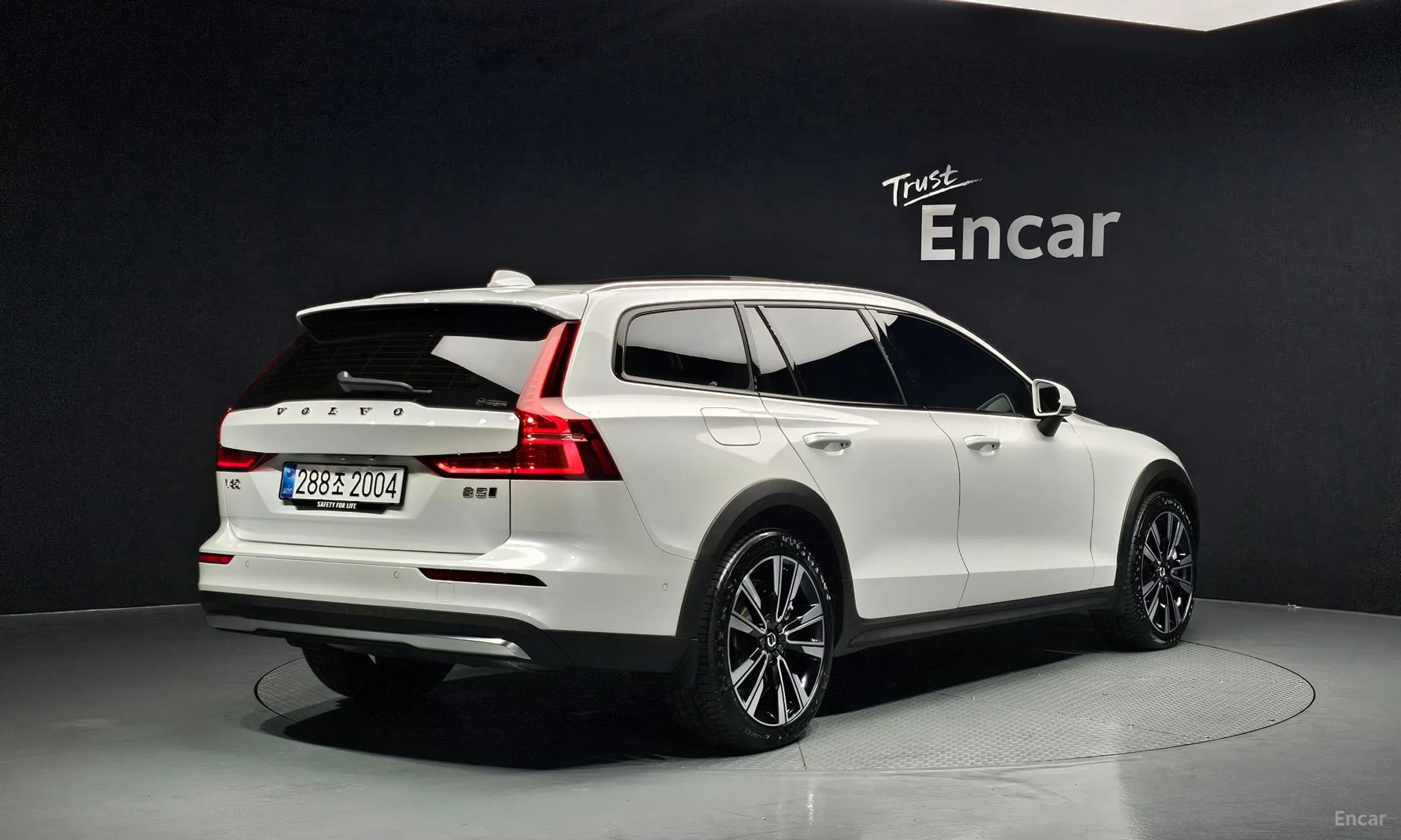 V60 Cross-Country 2nd Generation