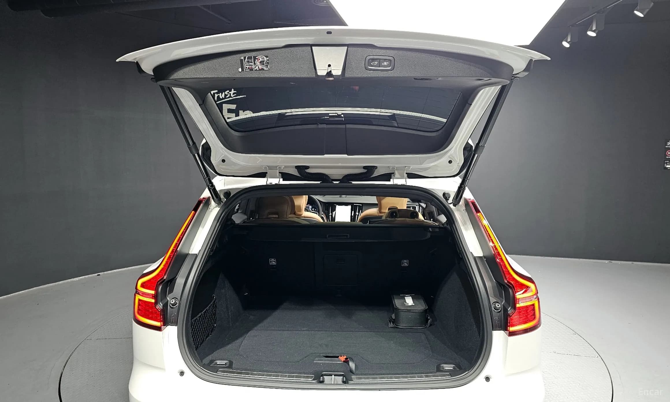 V60 Cross-Country 2nd Generation