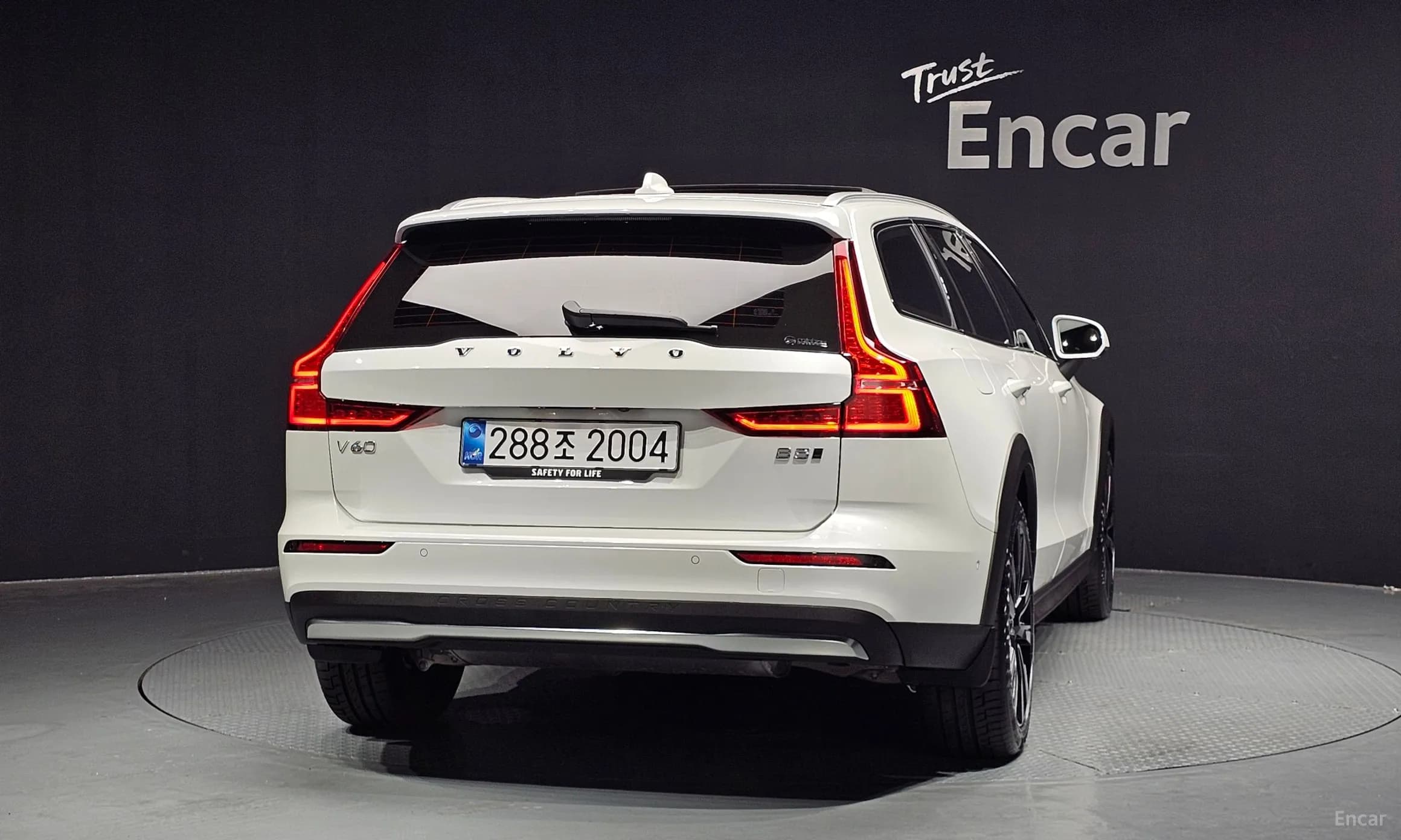 V60 Cross-Country 2nd Generation