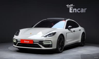 Panamera (971)