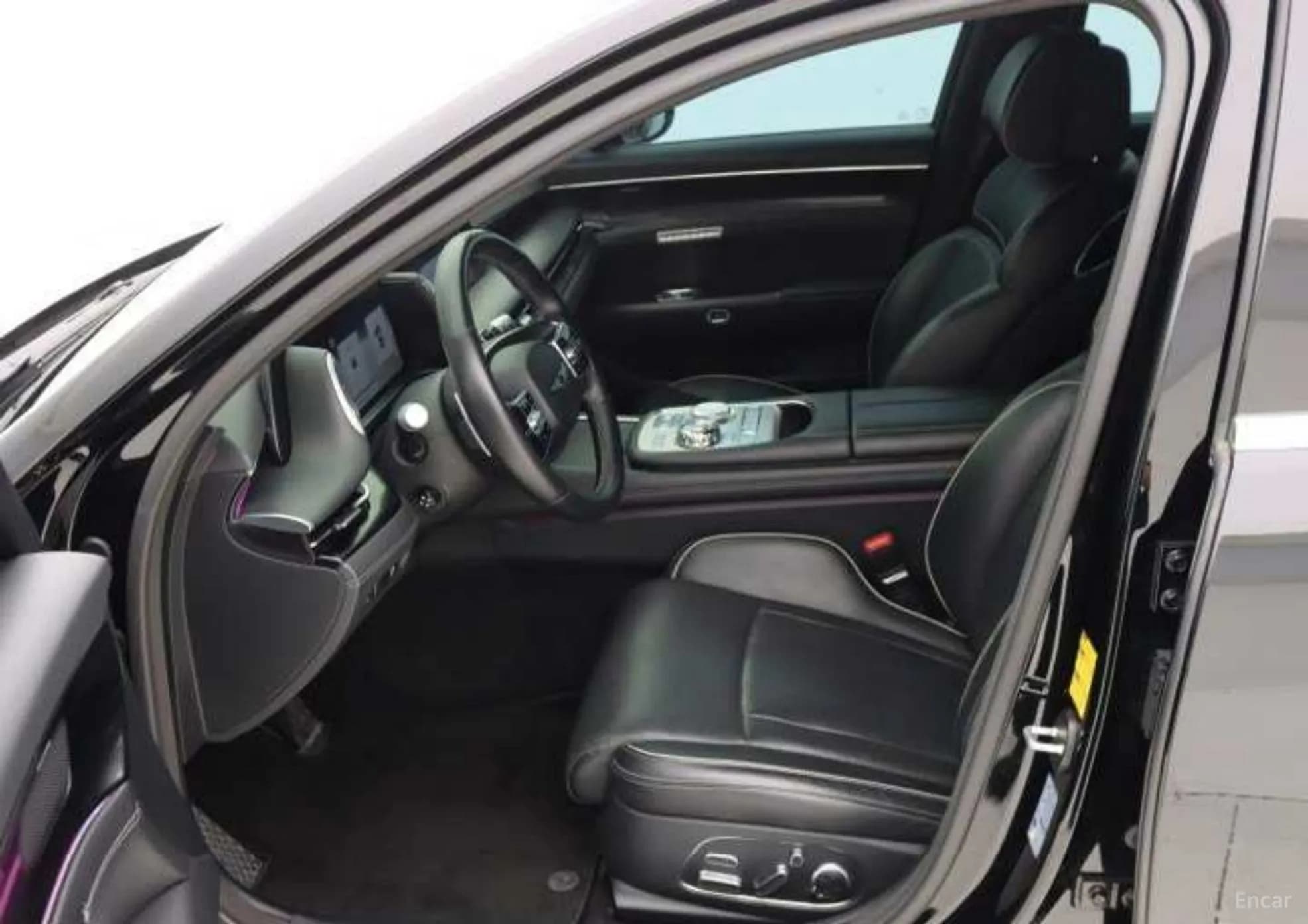 G90 (RS4)