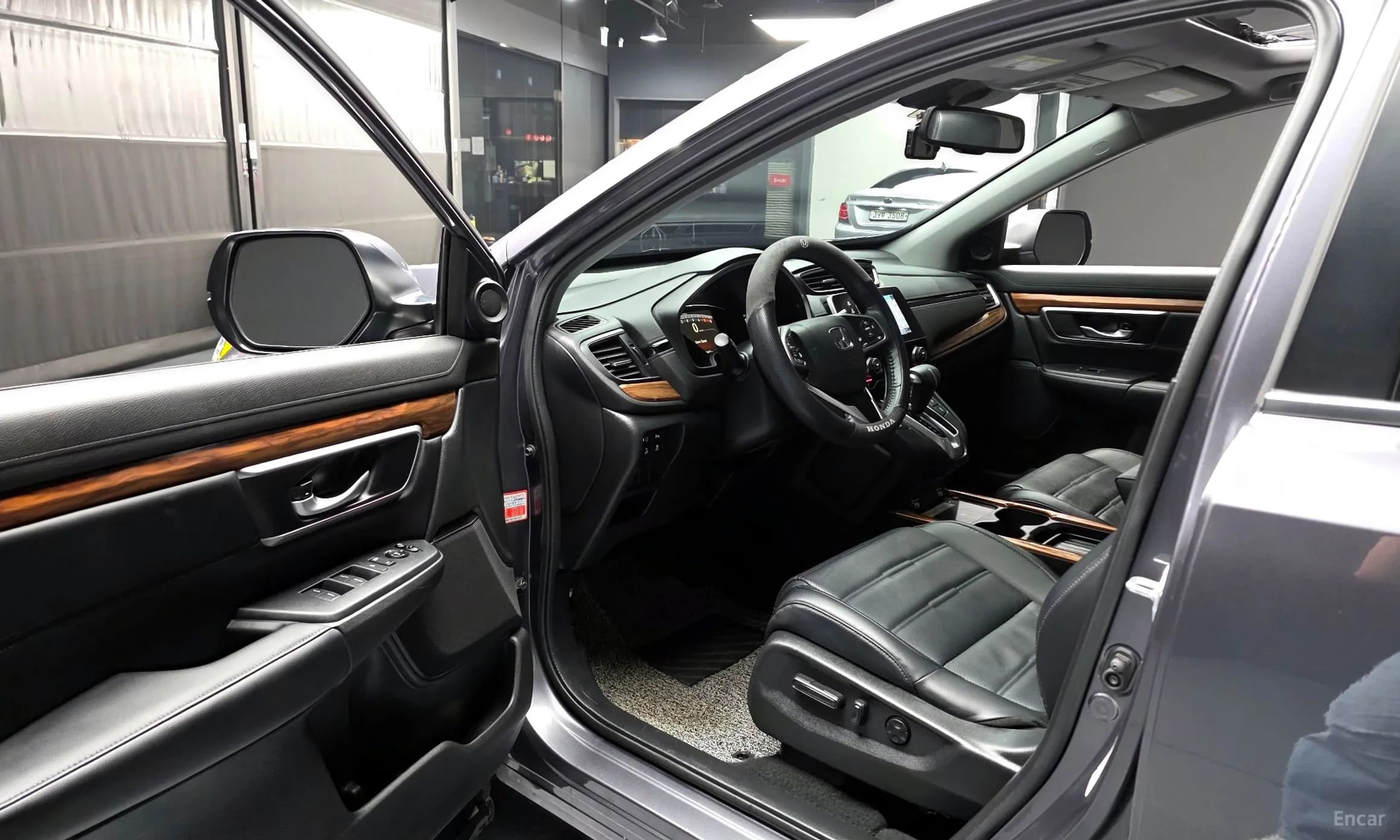 CR-V 5th generation