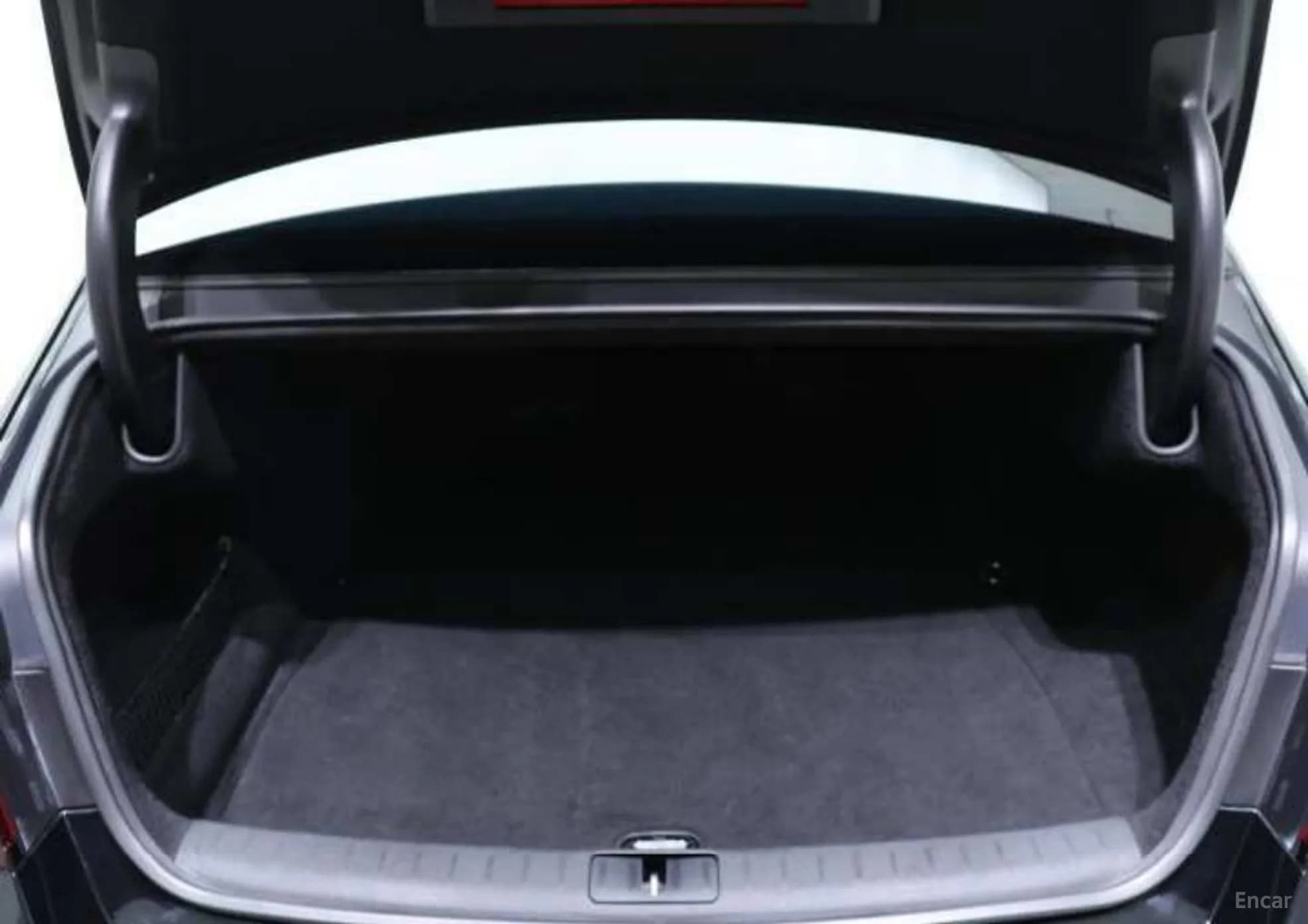 G90 (RS4)