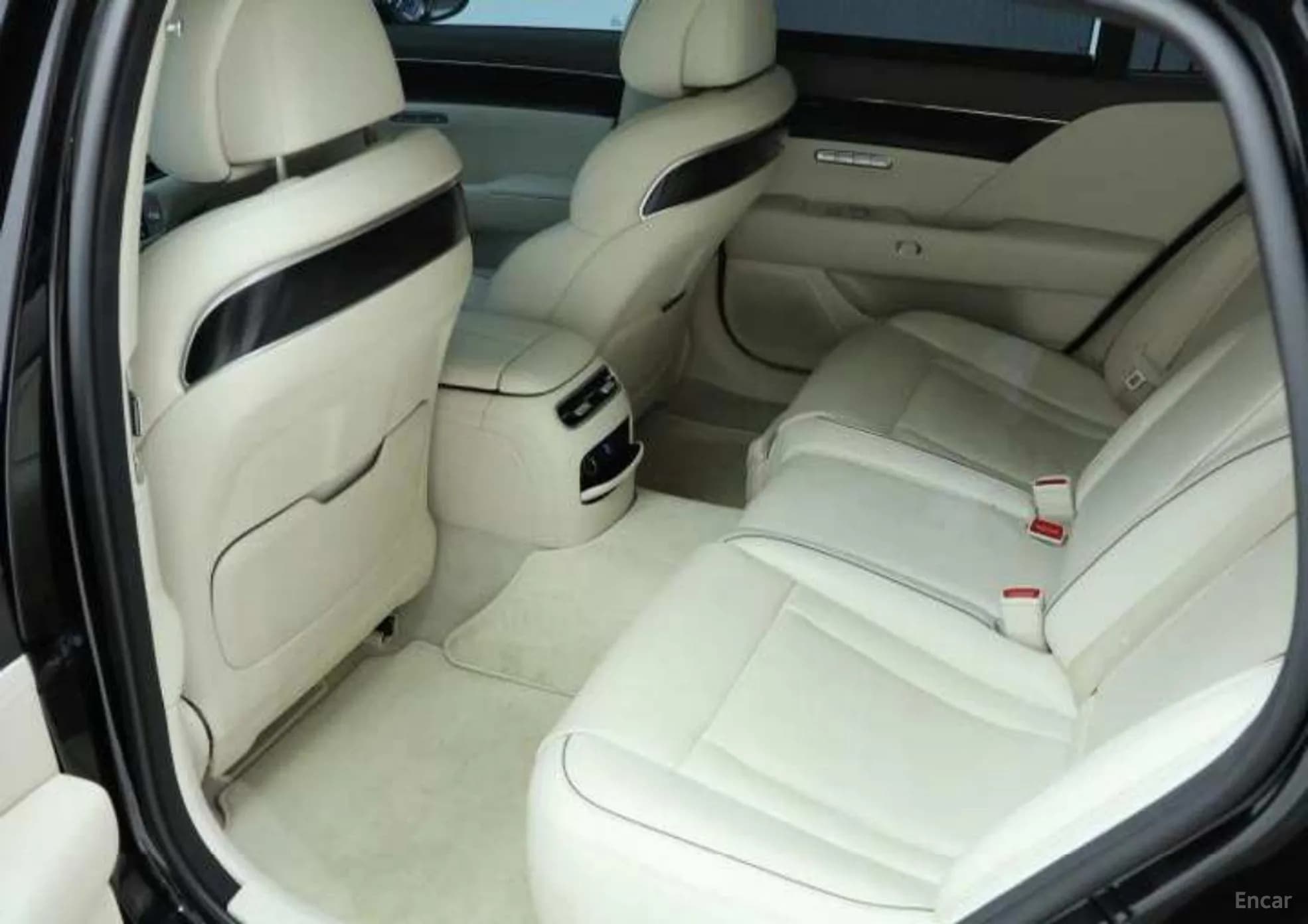 G90 (RS4)