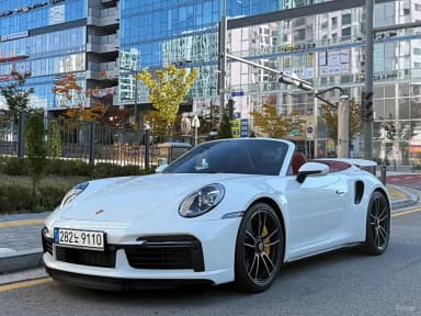 911 (992)