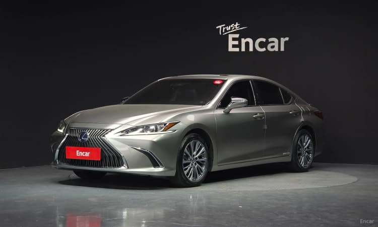 ES300h 7th Generation