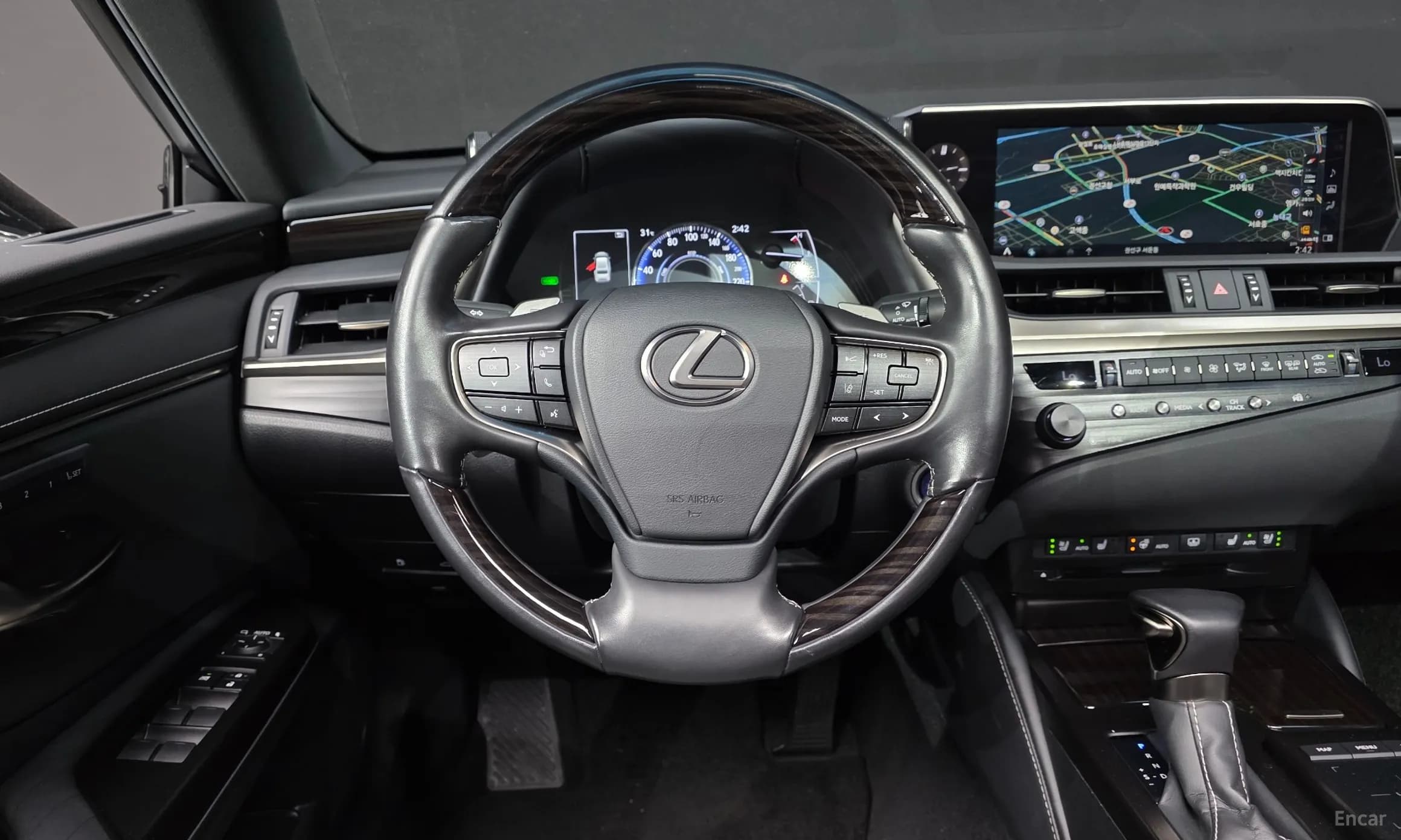 ES300h 7th Generation