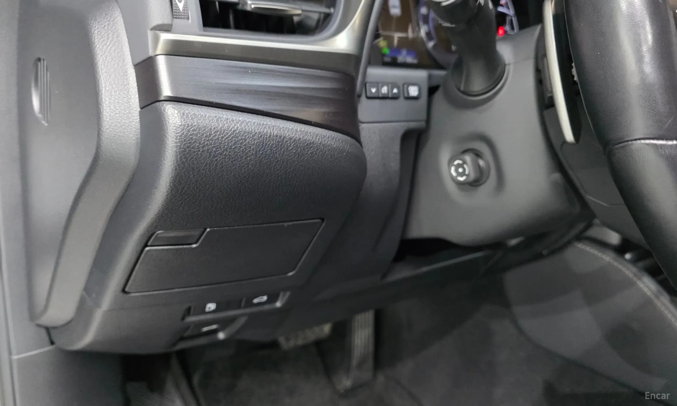 ES300h 7th Generation