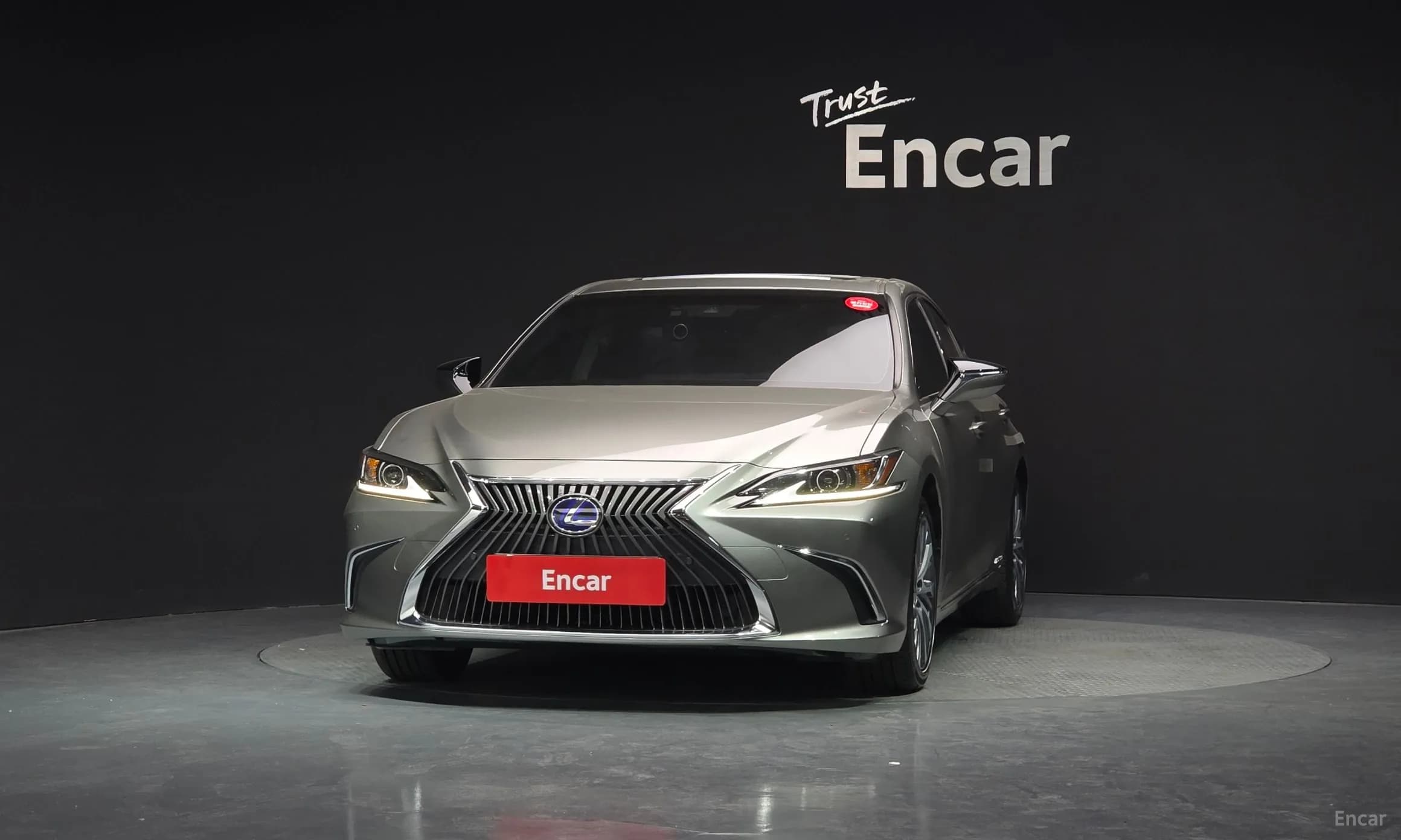 ES300h 7th Generation