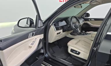 X7 (G07)
