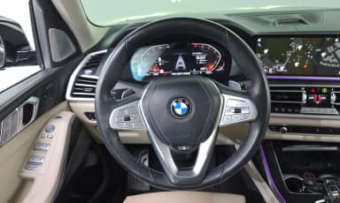 X7 (G07)
