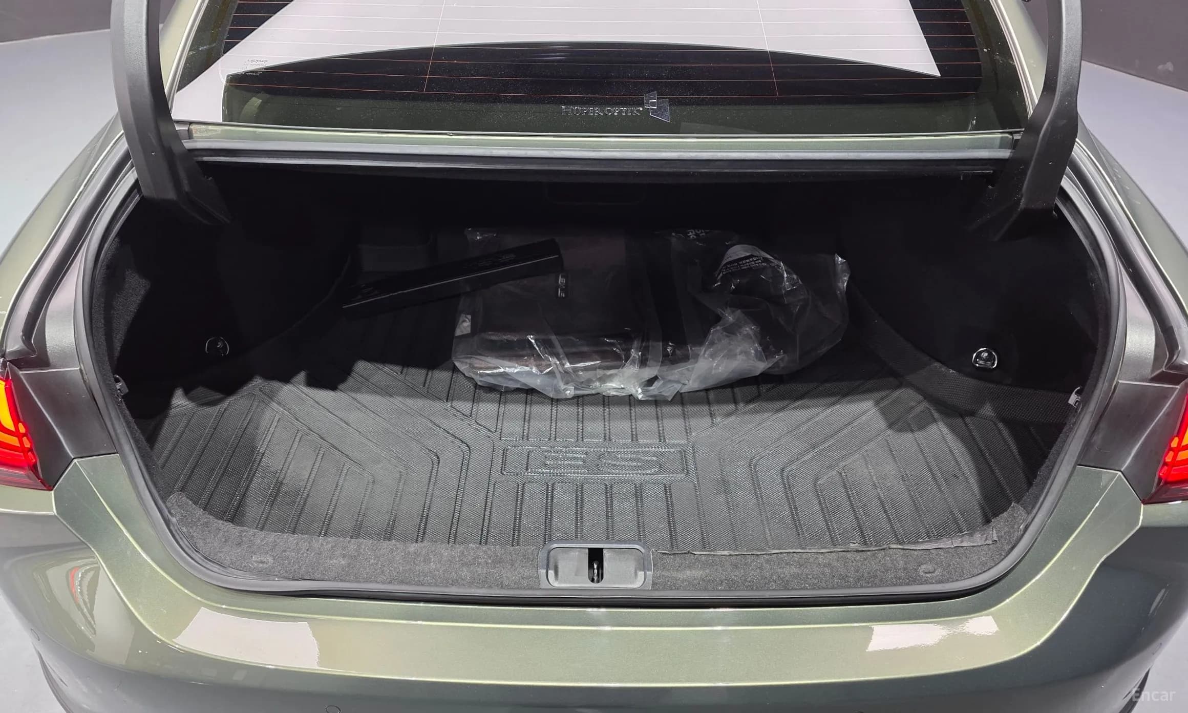 ES300h 7th Generation