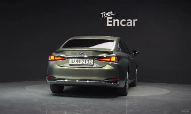 ES300h 7th Generation