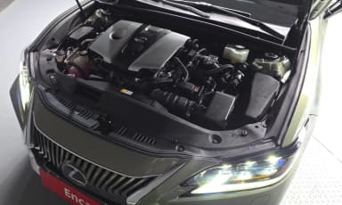ES300h 7th Generation