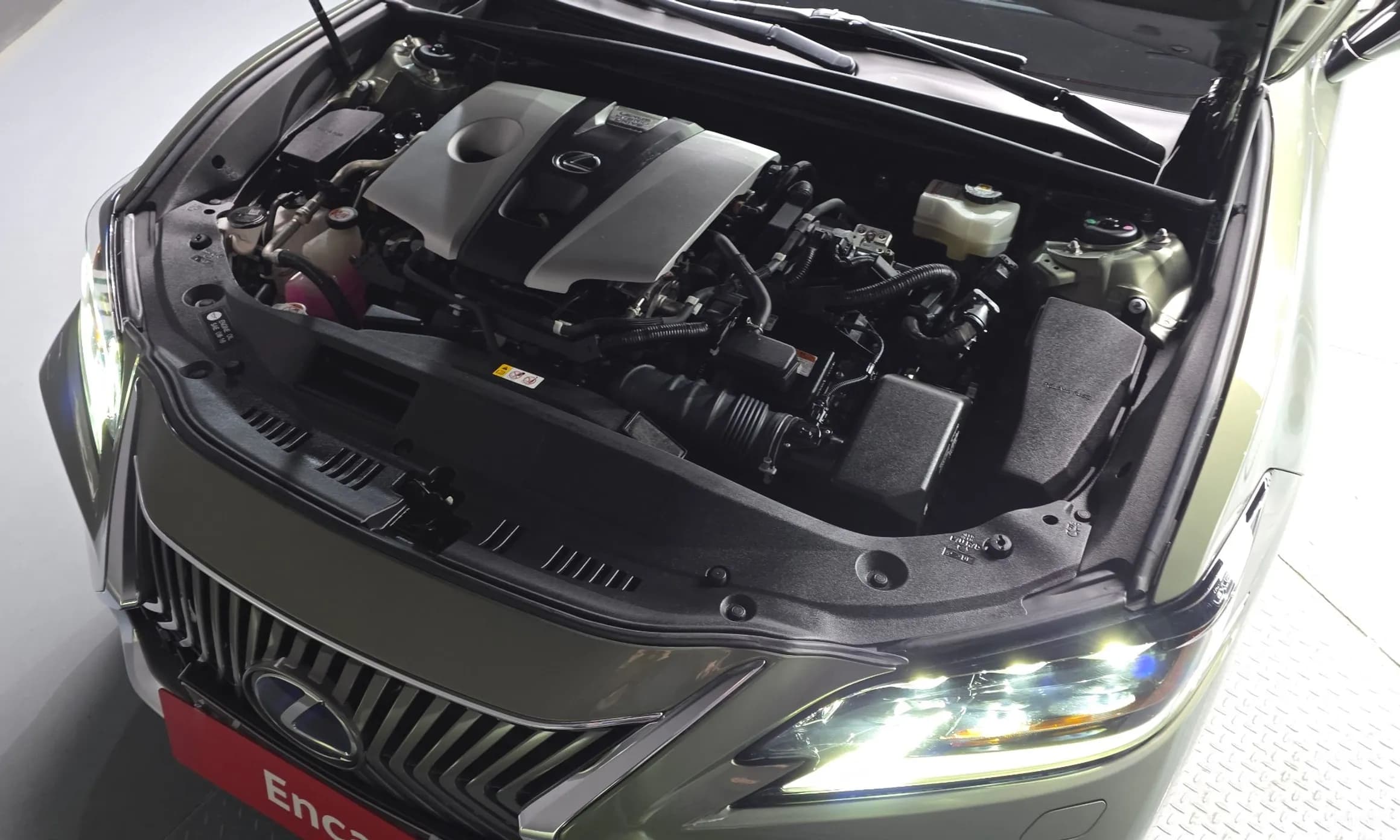 ES300h 7th Generation