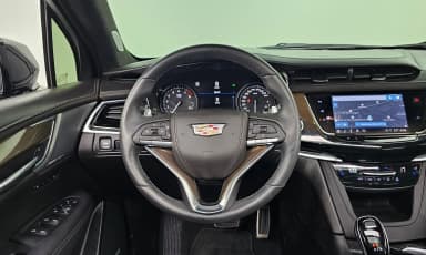 XT6