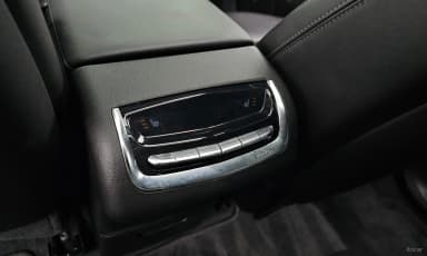 XT6