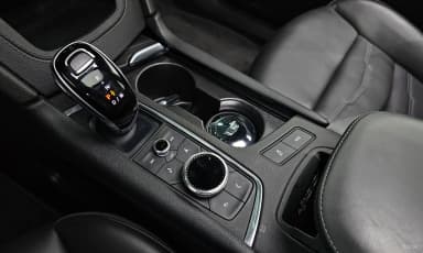 XT6