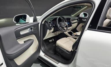XC40