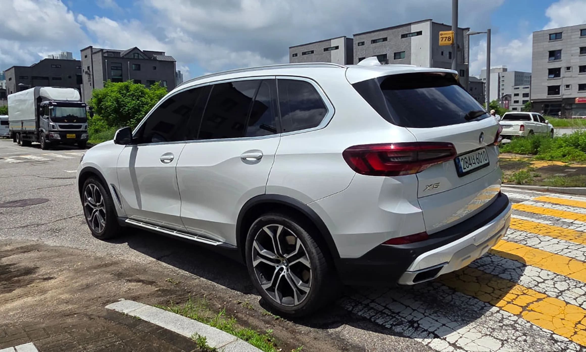 X5 (G05)