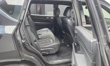 G4 Rexton